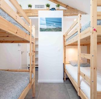 Capbreton Bed & Breakfast | Experience Ted Surf House: Oceanfront Bliss Awaits