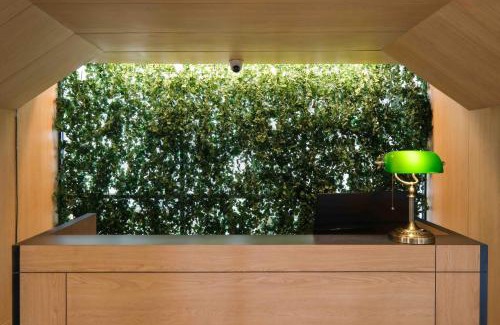 Ragunan Hotel | Teduh Simatupang