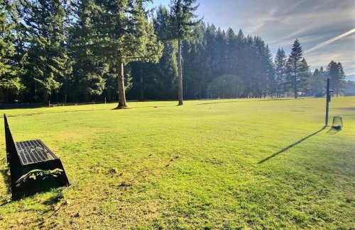 Packwood House | Tee Time