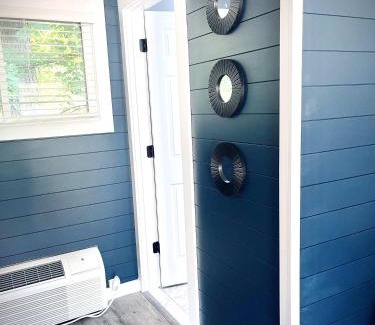 Roscommon Apartment | Stylish Newly Renovated Room with Exceptional Guest Rating