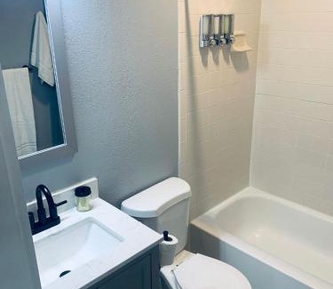 Roscommon Apartment | Newly Renovated TeePee Room 16 - Family-Friendly Escape