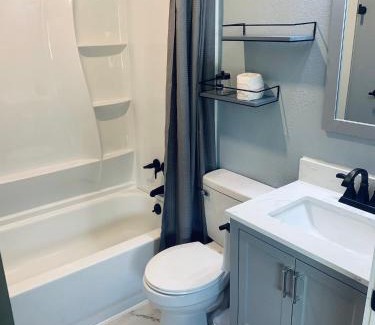 Roscommon Apartment | Welcoming TeePee Room 6 - Perfect for Families