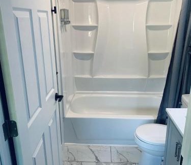 Roscommon Apartment | Welcoming TeePee Room 6 - Perfect for Families