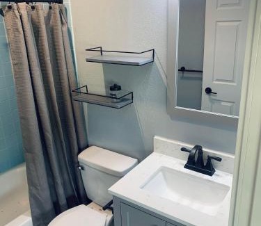 Roscommon Apartment | Newly Renovated TeePee Room 7 - Perfect for Families!