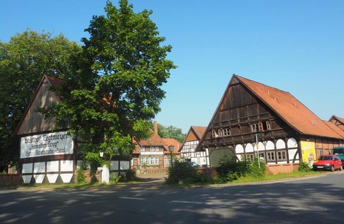 Region Hannover District Hotel | Discover Tegtmeyer zum alten Krug: Pet-Friendly Retreat