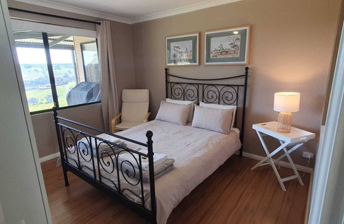 Balingup House | Guest Rated 10/10: Tegwan's Nest with Pool & Breakfast