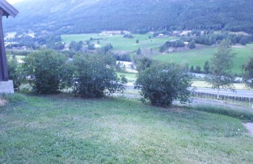 Lom House | Discover Teigen Gard: Pet-Friendly Retreat with Great Reviews