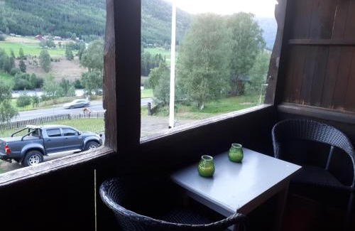 Lom House | Discover Teigen Gard: Pet-Friendly Retreat with Great Reviews