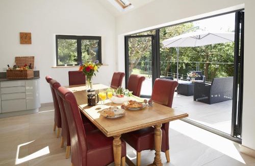 Dunsford House | Discover Teign Vale: Pet-Friendly Retreat Awaits You