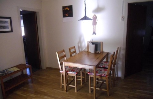 Akranes House | Teigur Guesthouse: Top-Rated Oceanfront Retreat