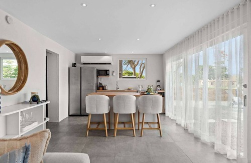 Jobos House | Teikirizi | Beachy Vibes & Private Pool