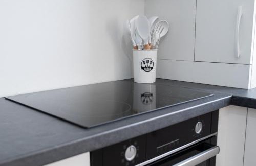 Floresti Apartment | Discover TEILOR Apartments: Pet-Friendly & Highly Rated 9.9