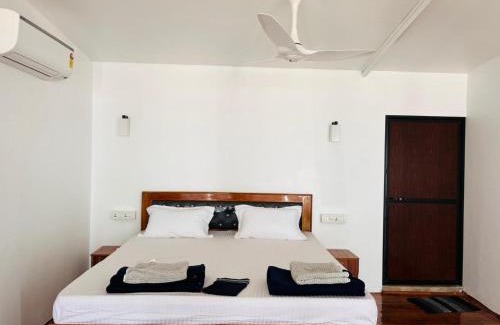 Patnem Hotel | Tejas Beach View Stay