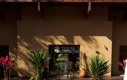 Zona Granja Hotel | Discover Tekoa Lodge: Oceanfront Escape with Pool Access