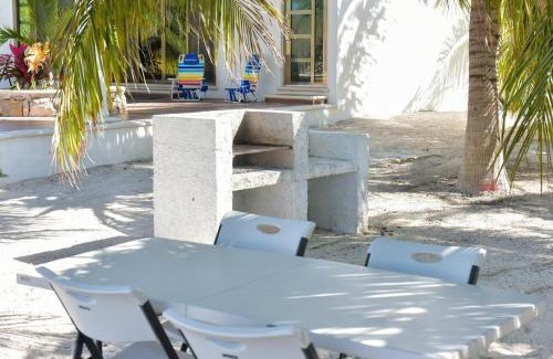Telchac Puerto House | Oceanfront Telchac Beach House: Guest Rated 10/10