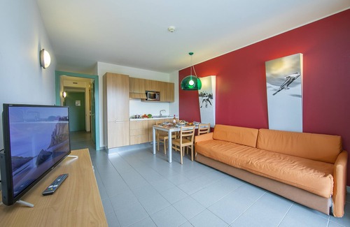 Sestriere Apartment | Convenient Ski In - Ski Out Stay in Sestriere, Italy