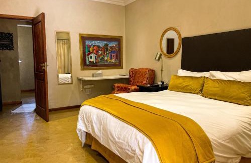 White River House | Discover Telestai Guest House with Oceanfront Views & Pool