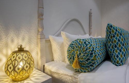 Bophut Hotel | Discover Tembo Beach Club & Resort: Oceanfront Paradise