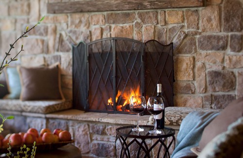 Temecula Hotel | Relax at Temecula Creek Inn: 4-Star Retreat with Spa & Pool
