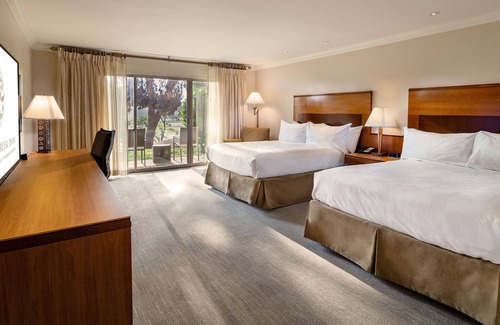 Temecula Hotel | Relax at Temecula Creek Inn: 4-Star Retreat with Spa & Pool
