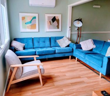 Echuca House | Discover Temoca Cottage: Central Echuca with Family & Pets