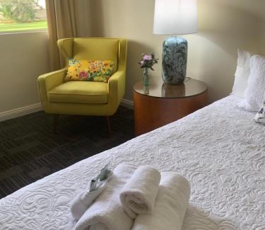 Temora Hotel | Pet-Friendly Temora Motel - 4-Star Comfort Awaits You