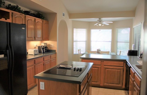 Greater Corona Village House | Perfect Tempe/Chandler Home with Pool, Spa & Ocean Views