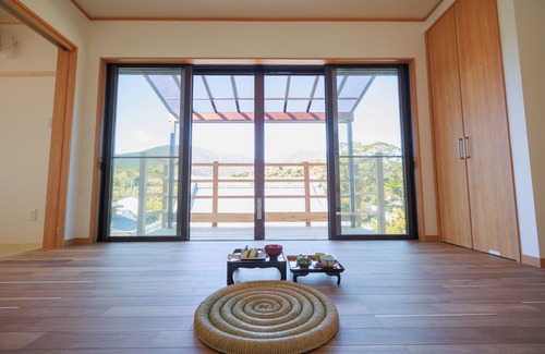 Tsushima House | Temple Hotel Kokushoji