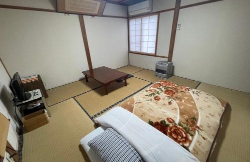 Minobu Hotel | Inviting Stay at Temple Lodging Shukubo Kakurinbo, Rated 8.9