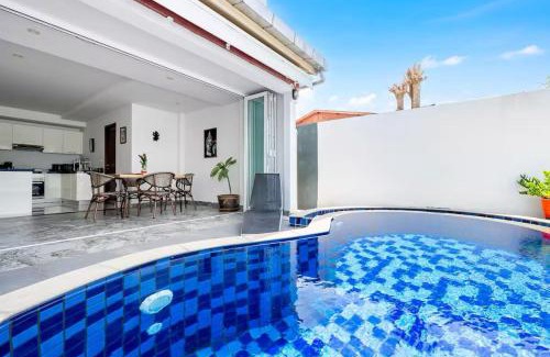 Mae Nam Villa | Temple Villa, Great Location, Maenam Beach