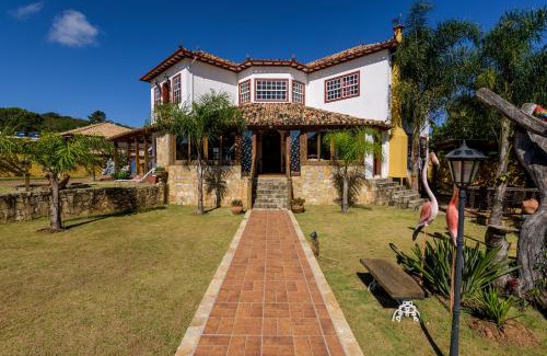 Tiradentes House | Discover Templo do Sol: Pet-Friendly Oasis with Top Ratings