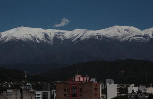 Barrio Centro Apartment | Top-Rated Temporarios B & B with Child-Friendly Amenities