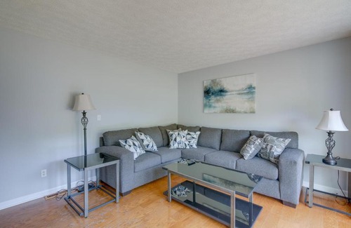 Lexington House | Exceptional Tennessee Vacation Rental with Balcony & Pool