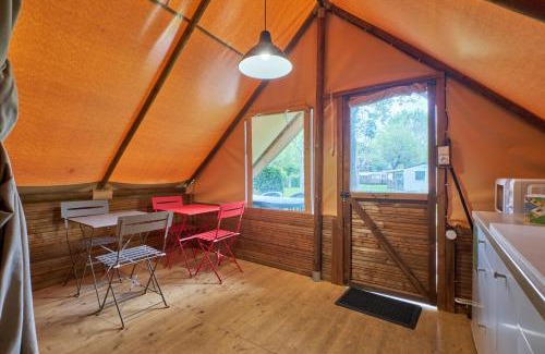 Mens Other | Cozy Tente for 4 with Pool & Kid-Friendly Amenities