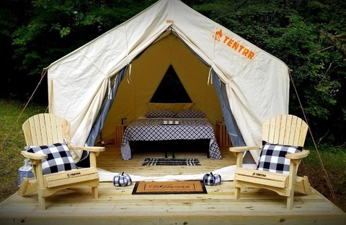 Acra Other | Pet-Friendly Tentrr Signature Site - Big Wood Awaits You