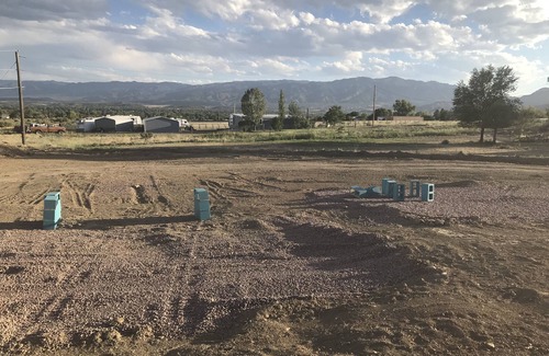 Canon City RV Rental | Welcoming Tents, Campers & RVs: Family and Pet-Friendly Stay