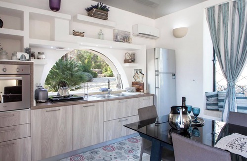 Carpignano Salentino Villa | Relaxing Tenuta Bouganville with Pool & Garden in Italy