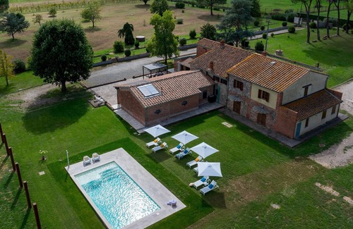 Castelfranco di Sotto Villa | Tenuta Francigena 8, Emma Villas