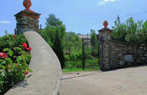 Amaroni House | Explore Tenuta Foderaro: Oceanfront Stay, Rated 9.8/10