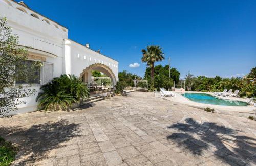 Manfio House | Family-Friendly Tenuta Gianfredi with Pool & Breakfast