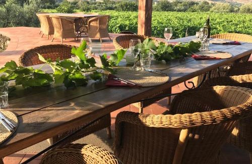 Rovittello Resort | Inviting Tenuta Madonnina: Family-Friendly with Pool Access