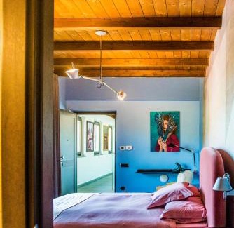 Alvignanello House | Elegant Tenuta Pezzapane: 4-Star Retreat with Spa & Pool