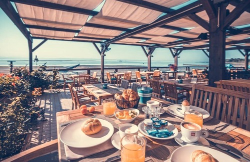 Grado House | Cozy Tenuta Primero Bungalow for Couples with Ocean Views