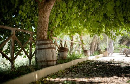 Caltagirone House | Discover Tenuta Valle delle Ferle: Pet-Friendly Retreat