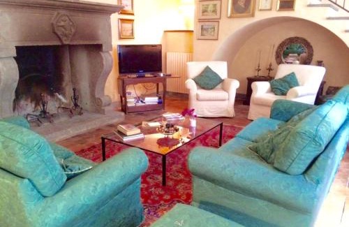 Ficulle House | Experience Tenuta Vitalonga: Pet-Friendly Retreat with Pool
