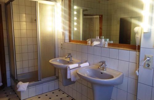 Schwarmstedt Hotel | Discover Tepe's Gasthof: A Cozy Retreat with a Restaurant