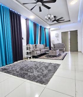 Chukai Villa | Family-Friendly Retreat at Teratak Idaman Homestay