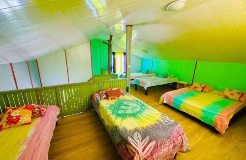 Moorea-Maiao Ski Chalet | Discover Teraupoo Lodge Chalet: Family-Friendly Retreat