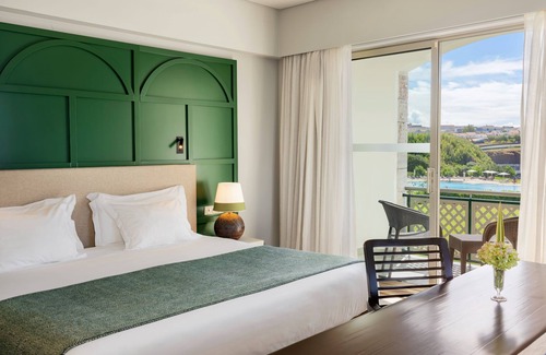 Angra do Heroismo Hotel | Discover the Terceira Mar Hotel: 4-Star Spa & Pool Retreat