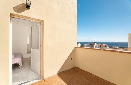 San Andres Apartment | Oceanfront Retreat at Teresitas Beach by Agüita Salada Suites